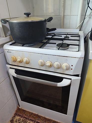 60: Газовая плита Beko с духовкой - Тип: напольная газовая плита с — 1