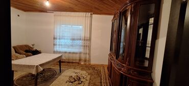 xacmaz kirayə ev: 60 м², 3 комнаты, Комби, Газ, Электричество