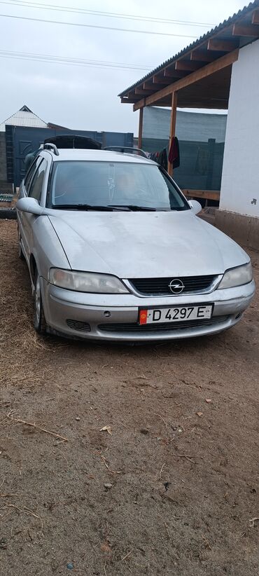 Opel: Opel Vectra: 1999 г., 1.6 л, Механика, Бензин, Универсал — 8