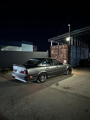 багажник на е3: BMW 5 series: 1992 г., 2.5 л, Седан — 2
