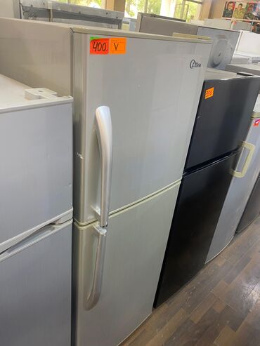 Кухонные комбайны и измельчители: 2 двери Beko Холодильник Продажа