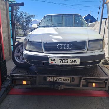 лобовое стекло на степ: Audi : 1990 г., Седан