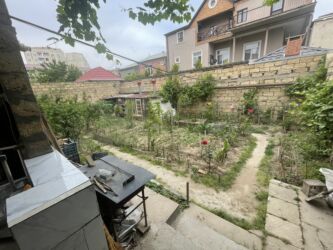 Həyət evləri və villaların satışı: 6 otaqlı, 207 kv. m, Kredit yoxdur, Orta təmir — 9