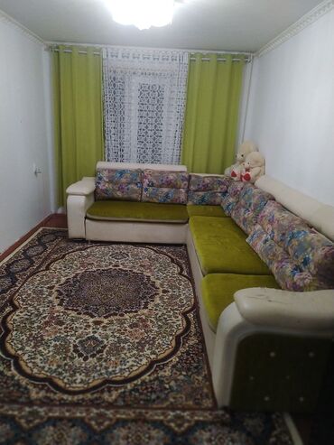 кв люкс: 3 комнаты, 58 м², 104 серия, 2 этаж, Косметический ремонт