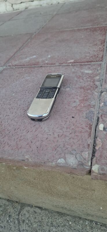 z flip 6: Nokia 1, rəng - Ağ, Barmaq izi