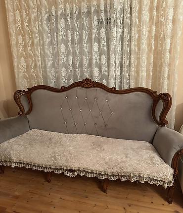 taxta kreslo: İşlənmiş, Klassik divan, 2 kreslo, Divan, Bazasız, Açılmayan — 1