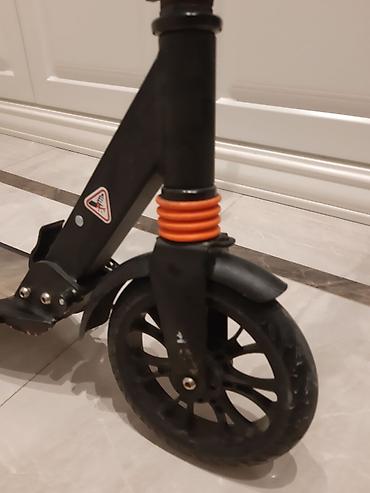 ninebot e2 pro: Endirim olacaq Şəhər skutu – Urban Booster - Rəng: qara - Mexaniki — 3