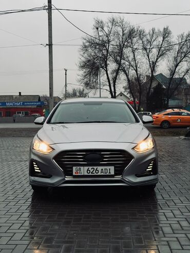 Hyundai: Hyundai Sonata: 2018 г., 2 л, Автомат, Газ