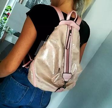 Ženski modni ranac – puder roze. KAO NOV, SAMO JE PAR PUTA NOŠEN. -