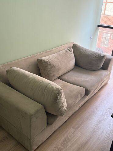 az işlənmiş divanlar: İşlənmiş, Mini-divan, Bazasız, Açılmayan
