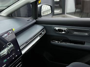 GAC: Электромобиль GAC Aion Y (кроссовер) Ключевые особенности: - — 16