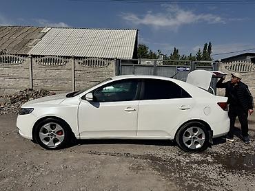 Kia: Kia Cerato: 2012 г., 1.6 л, Автомат, Бензин, Седан — 2