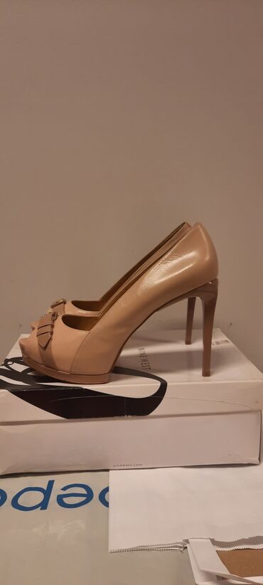 kožne salonke: Pumps, Nine West, 40