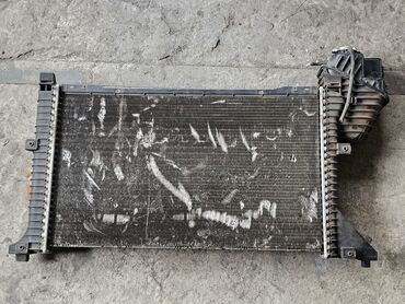 Радиаторы: Радиатор охлаждения двигателя Mercedes-Benz Sprinter CDI, 901 - 904 — 9