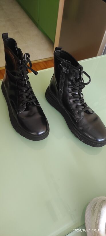 kožne gležnjače: Ankle boots, 40