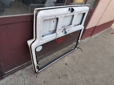 Auto delovi: Vrata gepeka Lada 2104 Karavan kompletna bela sa staklom. Očuvana — 11