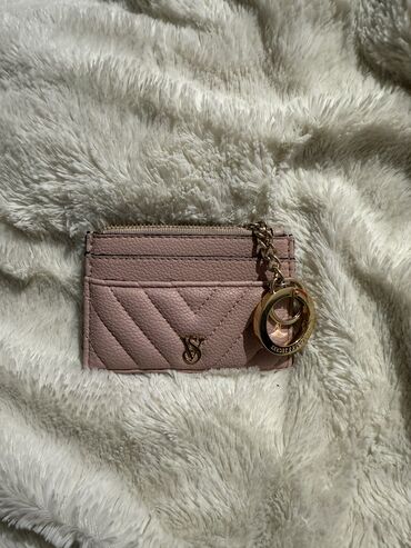 polo novcanici: Women's wallet, VictoriaS Secret, Material: Leather