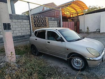 byd atto 8: Toyota Duet: 2002 г., 1 л, Автомат, Бензин, Хэтчбэк — 2