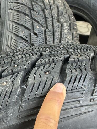 Шины: Шины 225 / 65 / R 17, Зимняя шипованная, Комплект, Легковые — 7