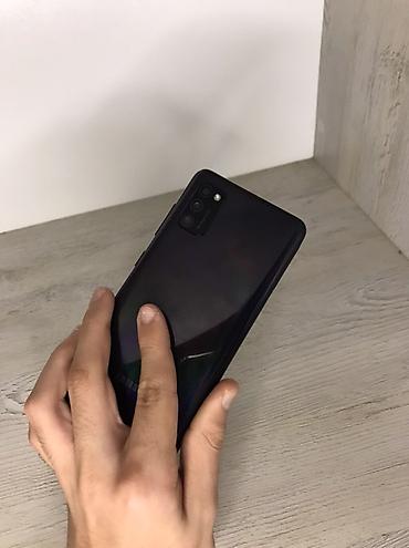 2 el laptop: Samsung Galaxy A41, 64 GB, rəng - Qara, Qırıq, Barmaq izi, İki sim kartlı — 2