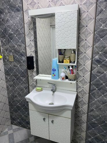 Köhnə tikili: Bakı, 4 otaqlı, Köhnə tikili, m. Azadlıq Prospekti, 92 kv. m — 9