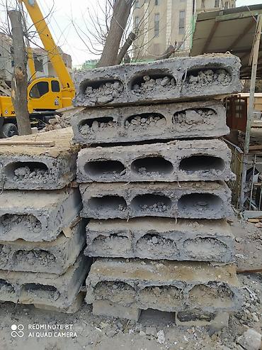 divar panel: Beton paneller usten cixma saz veziyetde.her olcude var.catdirilma ve — 7