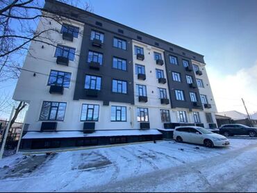 срочно продаётся 1 комнатная квартира в районе ошского рынка по улице кенсуйская: 1 комната, 40 м², Элитка, 4 этаж, Евроремонт