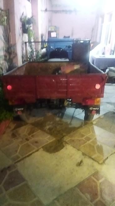 iki teker motor: Üç təkərli yükgötürən motosiklet (motorlu araba) - Konstruksiya: Öndə — 2