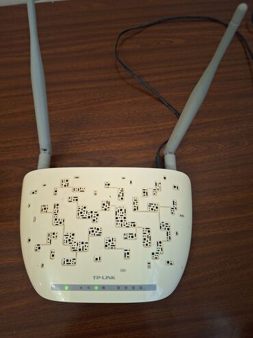 sport çanta: ADSL girişli modem. Tam işləkdi, şəkildədə görünür. Qiymətə görə idial