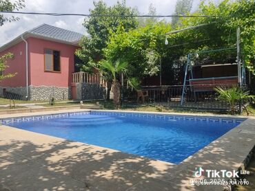 Коммерческая недвижимость: 80 м², 5 комнат, Комби, Газ, Электричество