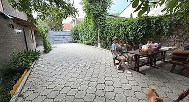 Продажа коттеджей и домов: ЮНУСАЛИЕВА/АХУНБАЕВА! 4-х комнатный дом! ПРОСТОРНЫЙ ДВОР покрыт — 16