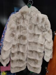 детский банный халат: Kürk 25 AZN. Qısa kurtka 15 AZN. ağ don 25 AZN cotton marka təzədir