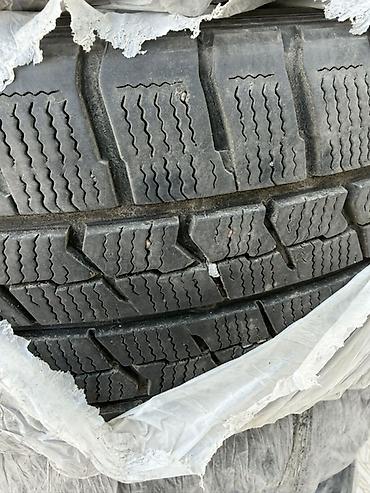 чехлы зимние: Зимние шины Dunlop 215/55 R17 — комплект из 4 шт. - Размер: 215/55 — 4