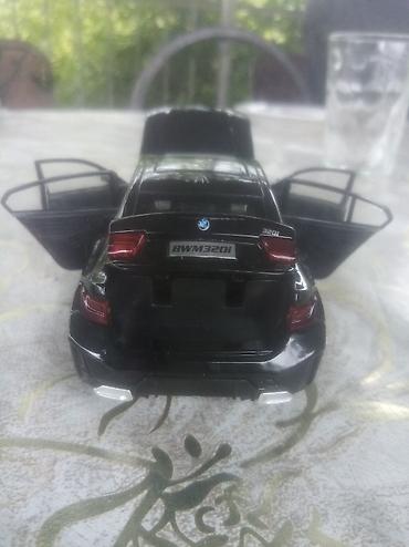 model 1: BMW 320i die-cast model maşın - Rəng: qara, parlaq örtük - Miqyas — 8