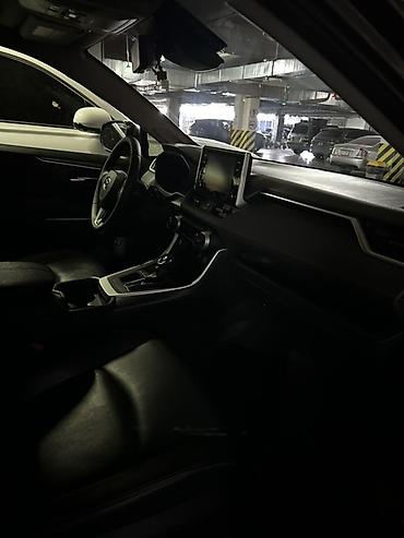 start: Toyota RAV4: 2020 г., 2.5 л, Автомат, Бензин, Кроссовер — 8