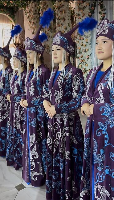 фудбольные формы: Национальный костюм, Женский — 1