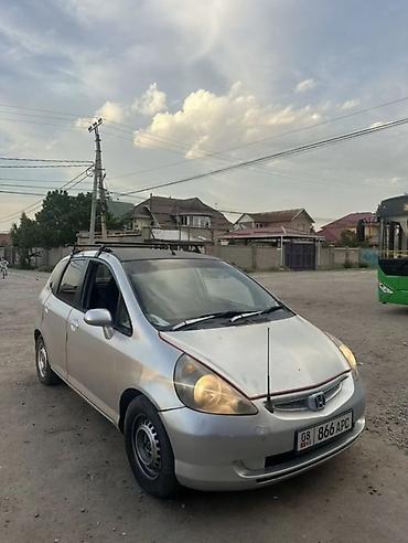 фит на аренду: Honda Fit: 2002 г., Хэтчбэк — 1