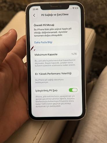 ayfon ekrani: IPhone 11, 64 GB — 9