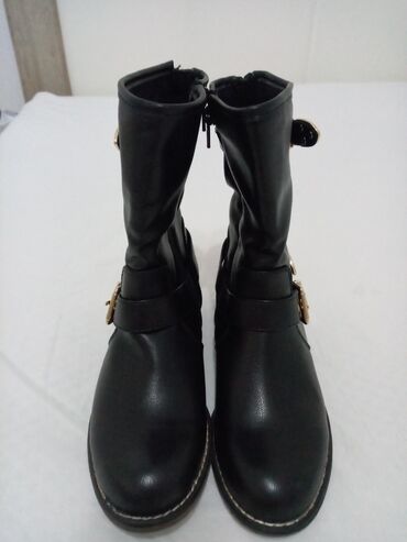 mistery shoes: Ankle boots, Graceland, 36