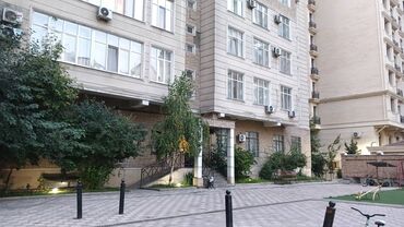 Продажа квартир: 3 комнаты, 100 м², Элитка, 2 этаж, Евроремонт