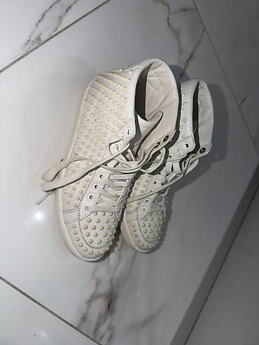 кеды gucci: Кроссовки, 36.5, Gucci, Б/у, цвет - Белый, Самовывоз, Бесплатная доставка — 3