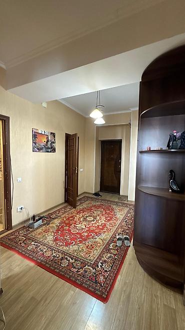киргшелк дом: 2 комнаты, 118 м², 2 этаж — 8