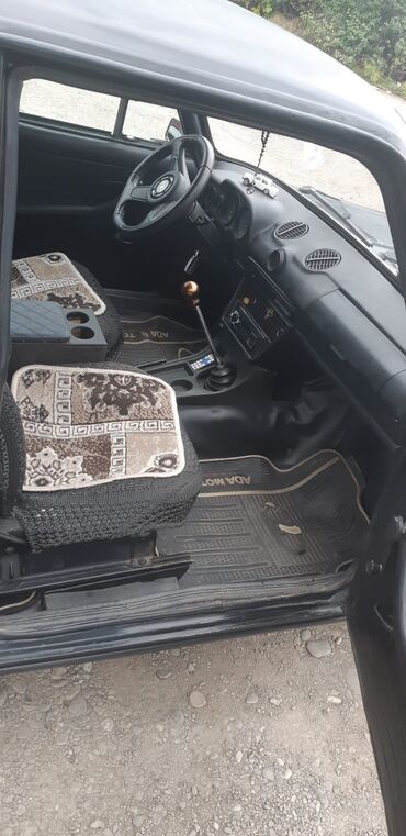 VAZ (LADA): VAZ 2106, klassik sedan – qara rəngdə, 4 qapı, arxa ötürücülü — 10