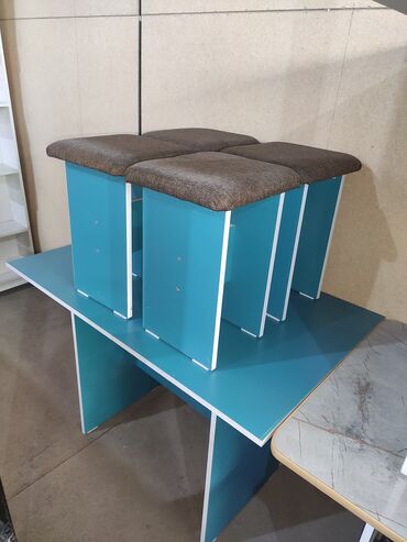 Кухонные столы: Столы новые кухонные Новые столы со стулчиками на кухню из российского — 8