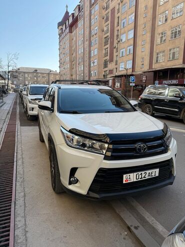 Toyota: Toyota Highlander: 2018 г., 3.5 л, Автомат, Бензин