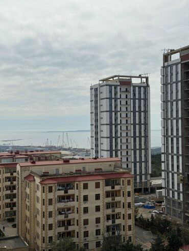 Uzunmüddətli kirayə mənzillər: Bu ev təcili dəyərindən aşağı satılır 1 yatağ otağı zal normal — 1