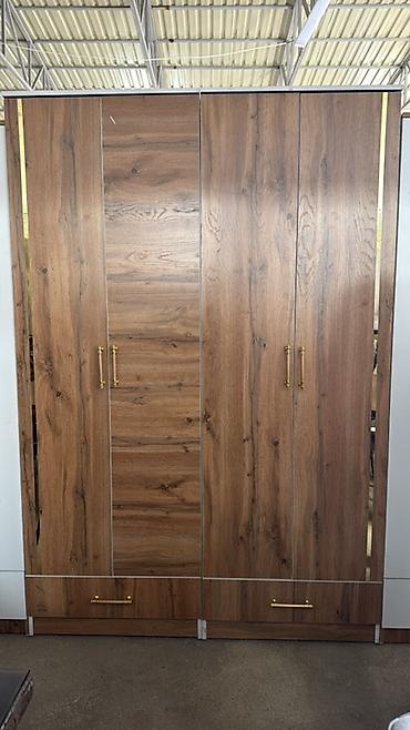 Стулья для зала: Стул для зала, Новый, Дерево — 30