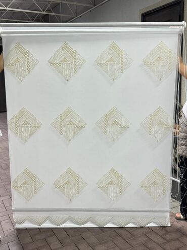 Жалюзи и рольшторы: Ролл шторы от 3000 сом и выше есть рассрочка через М банк — 49