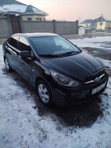 каропка алгандар: Hyundai Solaris: 2013 г., 1.6 л, Механика, Бензин, Седан