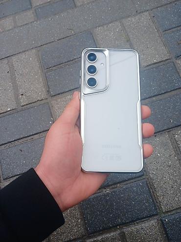 Samsung: Samsung Galaxy S24 FE, 256 GB, rəng - Ağ — 1